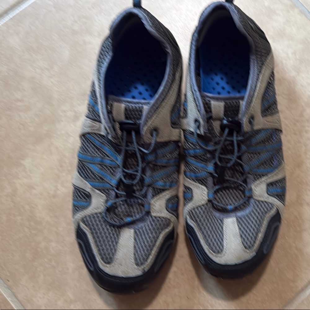 Gray and Blue Worldwide Sportsman Water Shoes Men Size 9 lightly worn